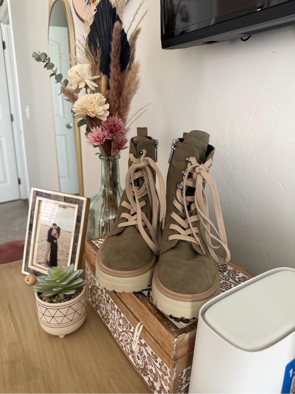 Kenneth Cole Platform Combat Boots in Olive